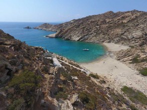 Chamouhades Beach