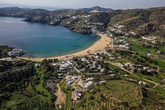 Mylopotas Beach