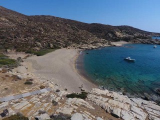 Pikri Nero Beach